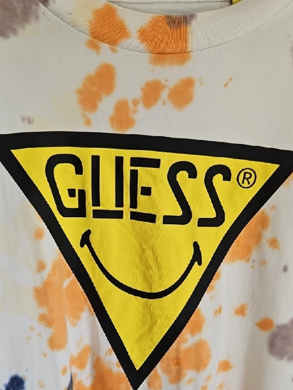 Guess Originals x Chinatown Market Smiley Face Tie-Dye T-Shirt - Size Large - Picture 4 of 7